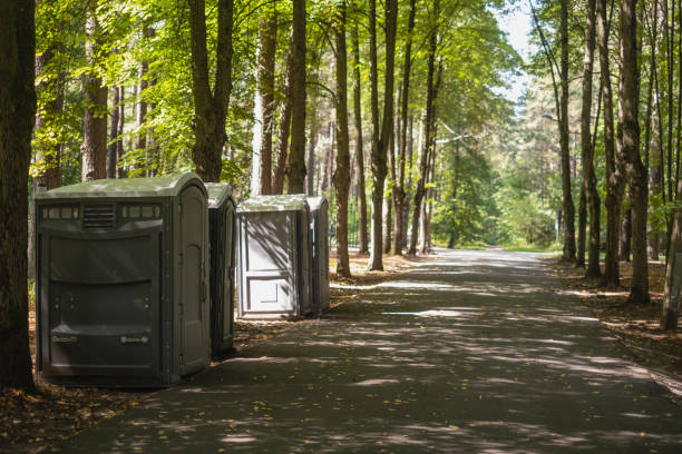 Portable Toilet Options We Offer in Alma, AR